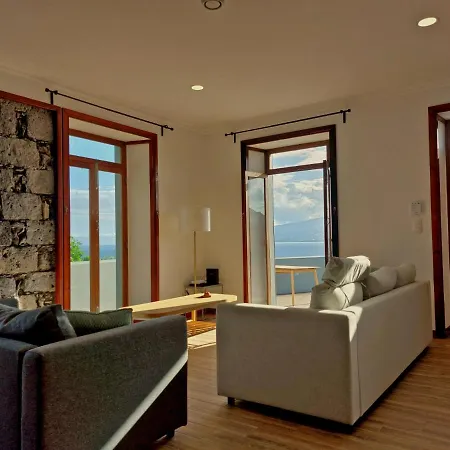 Azores Haven Hill Feriehus *