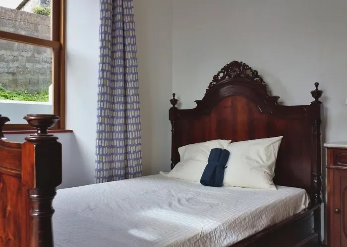 Дом отдыха Azores Haven Hill Орта